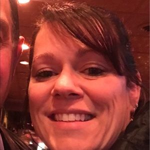 Meet your Posher, Gina